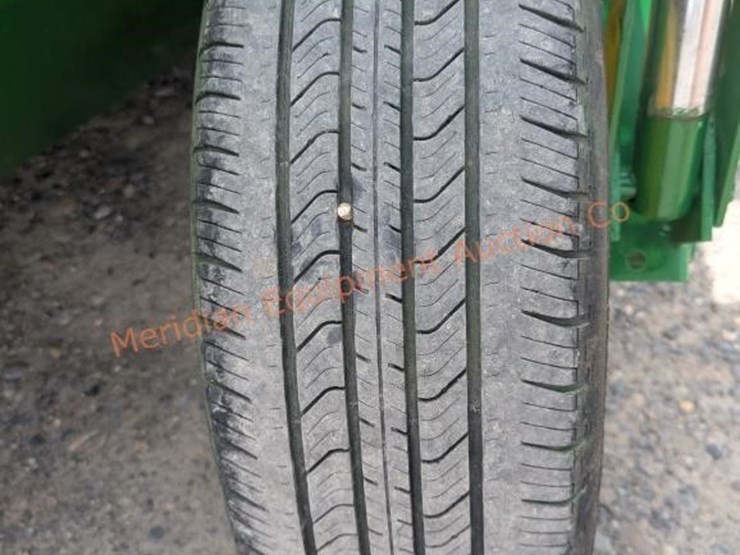 john-deere-1320-image-15