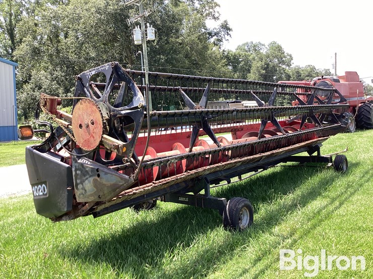 1997-case-ih-1020-image-3
