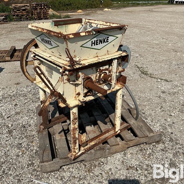 Henke Roller Mill