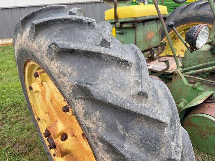 john-deere-50-image-28