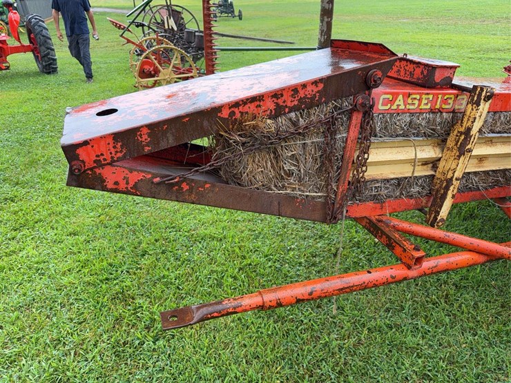 case-133-square-baler-image-17