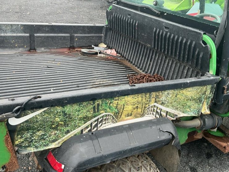 john-deere-gator-image-29