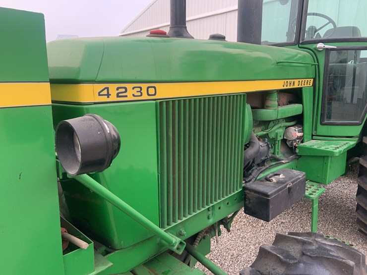 1977-john-deere-4230-image-4