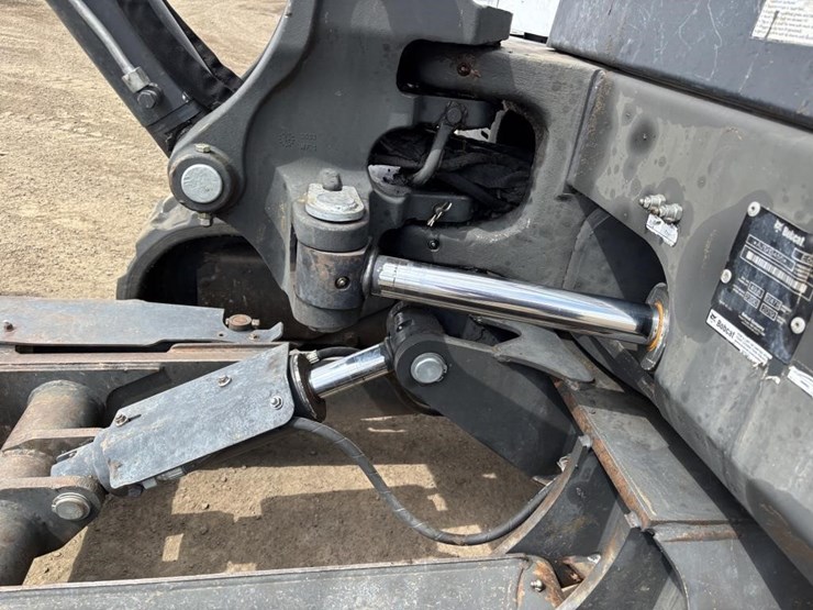2019-bobcat-e55-image-24