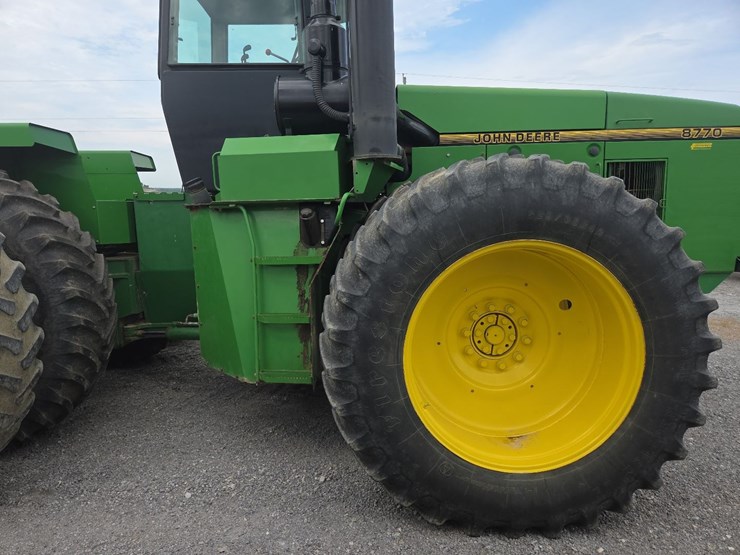 john-deere-8770-image-11