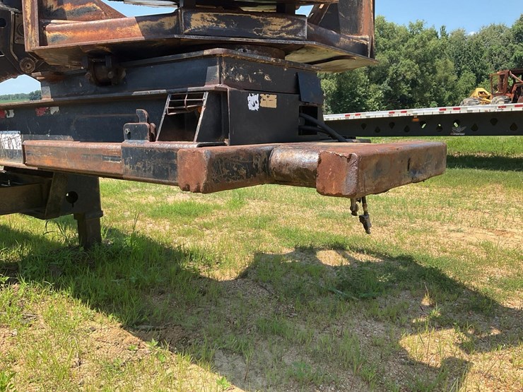 2013-deere-437d-image-65
