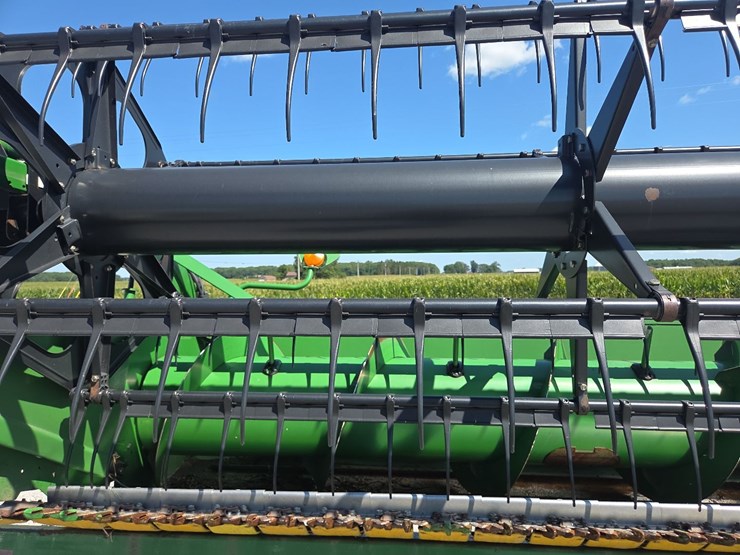 john-deere-635f-image-13