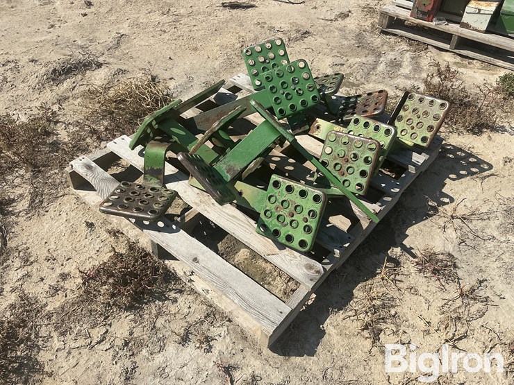 john-deere-30-image-5