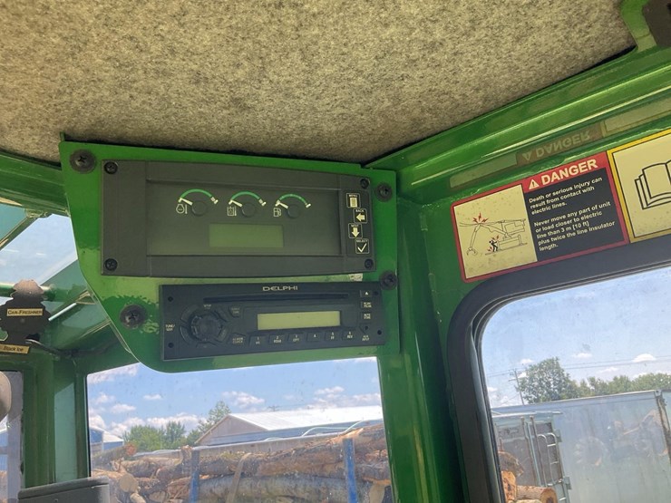 2013-deere-437d-image-26