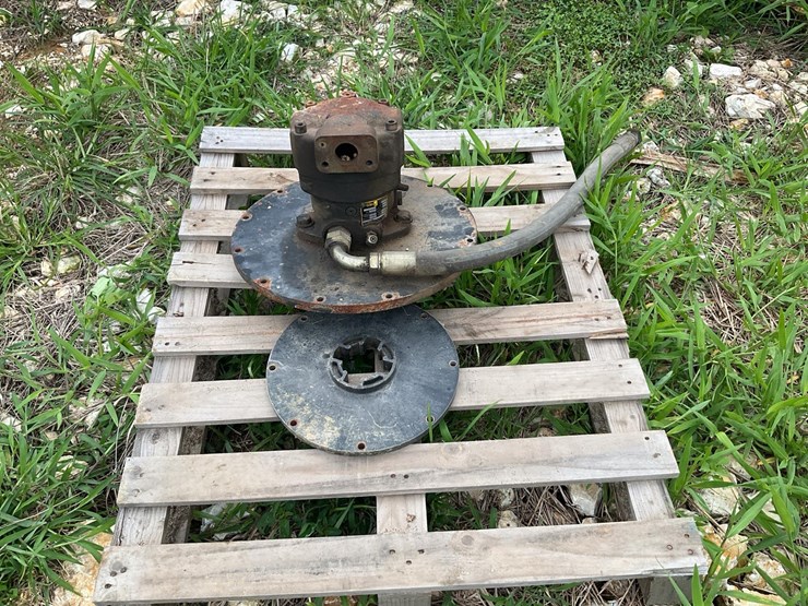 #255-•-hydraulic-pump-image-1