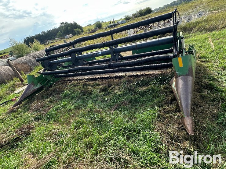 john-deere-216-image-4
