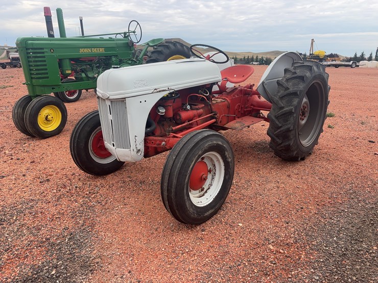 ford-8n-image-1