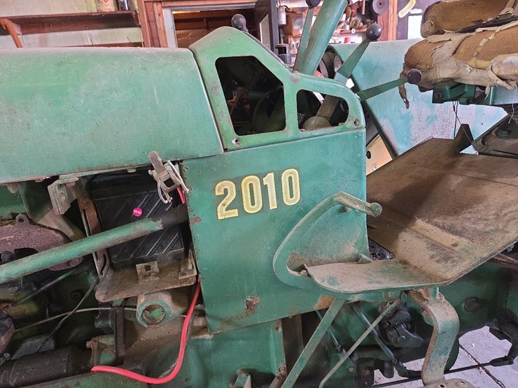 2010-john-deere-2010-image-3