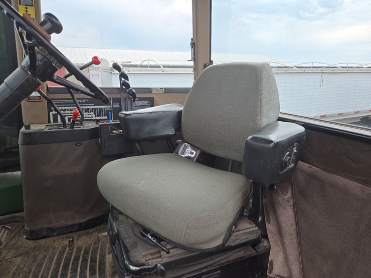 john-deere-8770-image-39