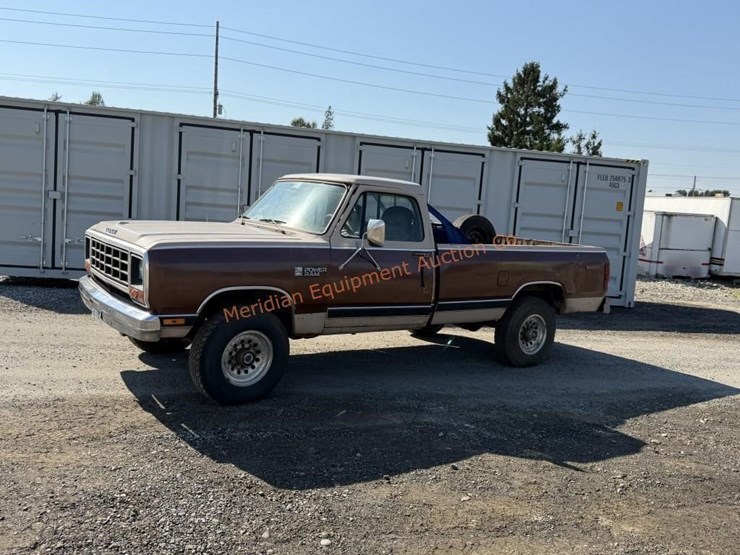 1984-dodge-ram-250-image-1