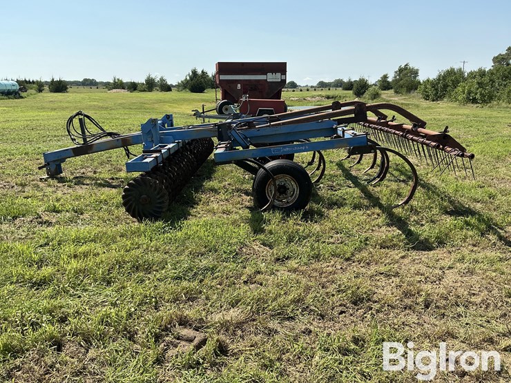 dmi-colter-champ-ii-chisel-plow-image-8