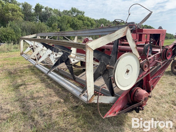 case-ih-ih4000-windrower/swather-image-9