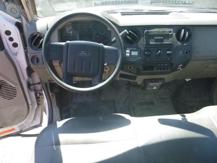 2009-ford-f350-image-7