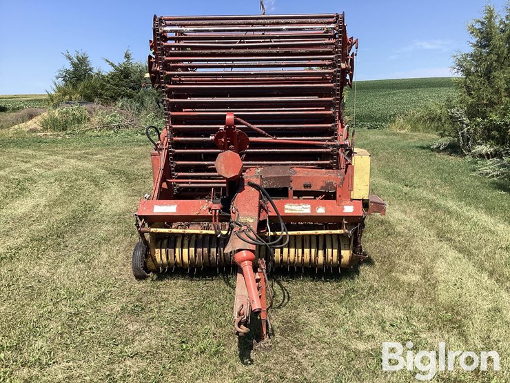 new-holland-850-image-2