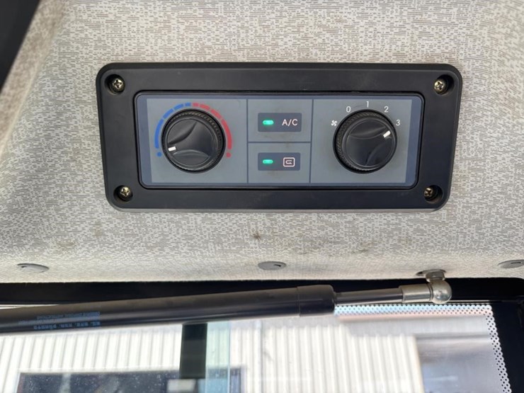 2022-xcmg-xc958u-image-49