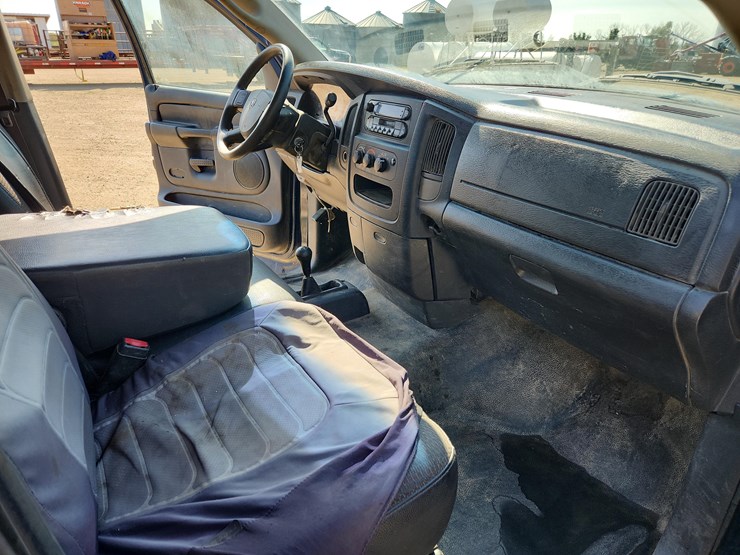 2005-dodge-ram-1500-image-33