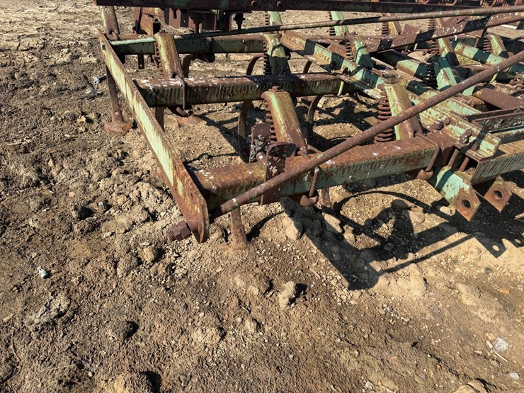 john-deere-1100-image-20