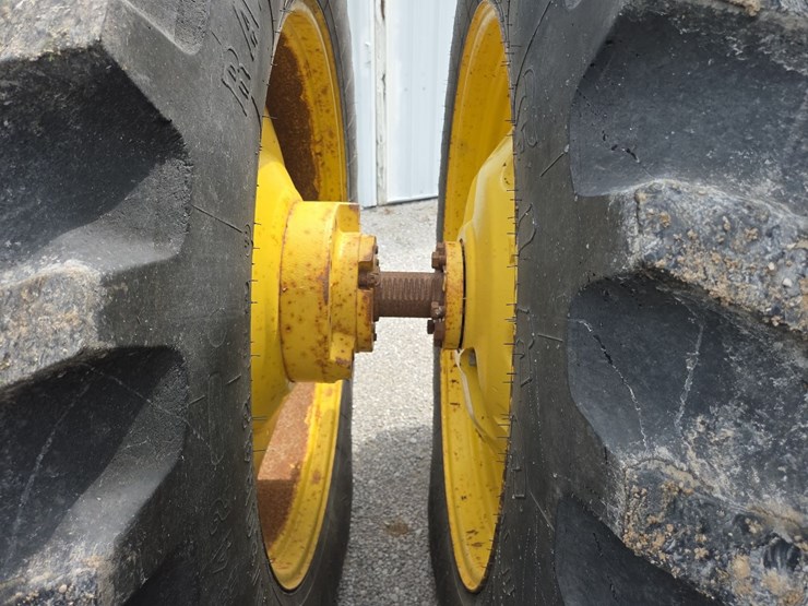 john-deere-4760-image-36