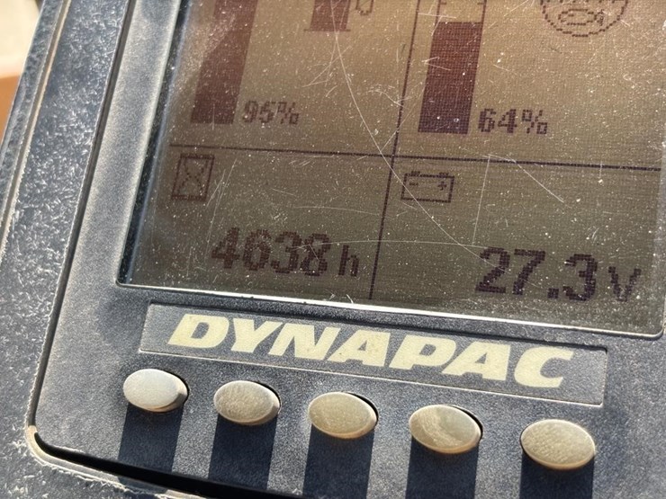 2012-dynapac-cc524hf-image-48