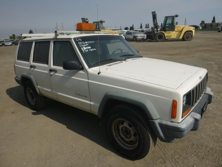 1999-jeep-cherokee-image-2