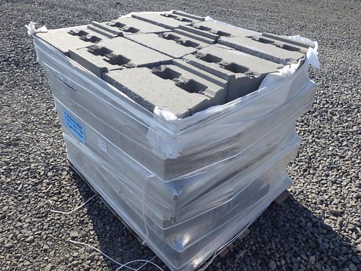 retaining-wall-6"-h-x-12"-d-x-17"-w-image-5
