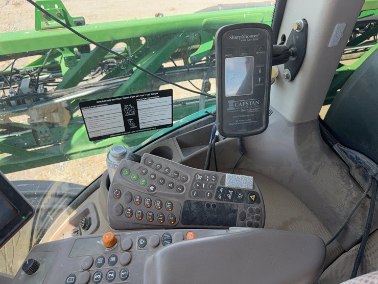 2016-john-deere-r4038-image-60