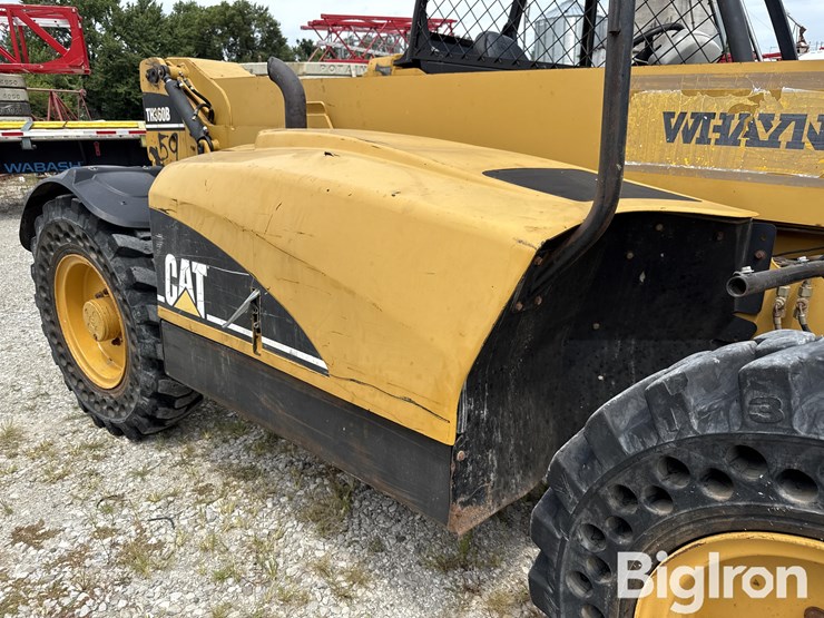 2005-caterpillar-th360b-image-15