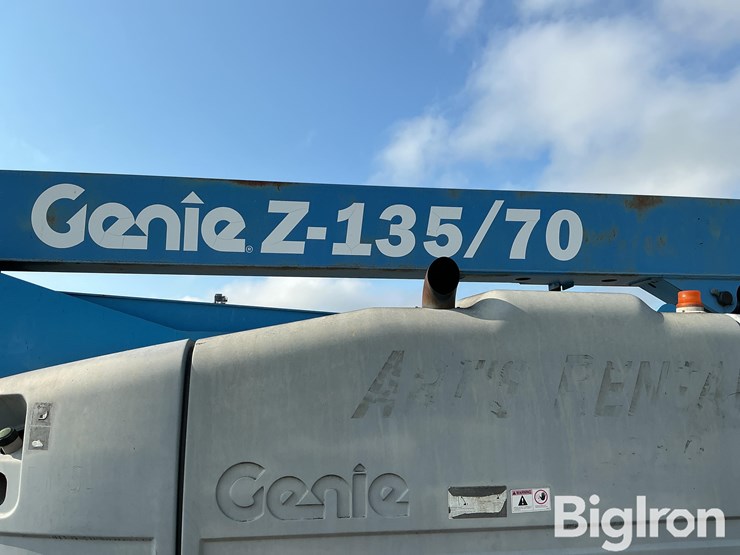 2007-genie-z-135-boom-lift-image-17