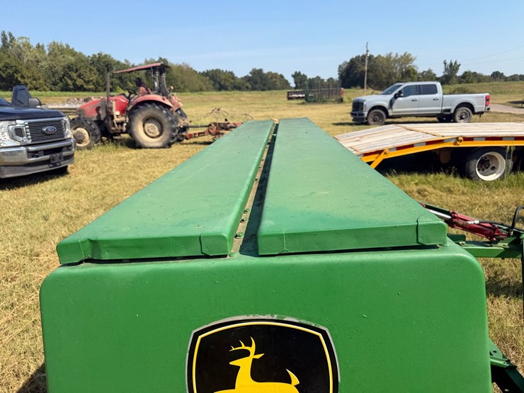 john-deere-8000-image-38