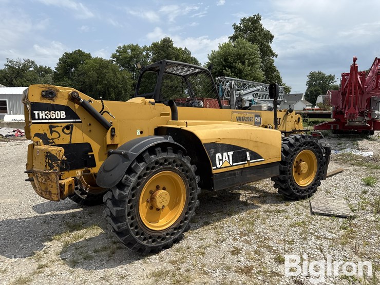 2005-caterpillar-th360b-image-5