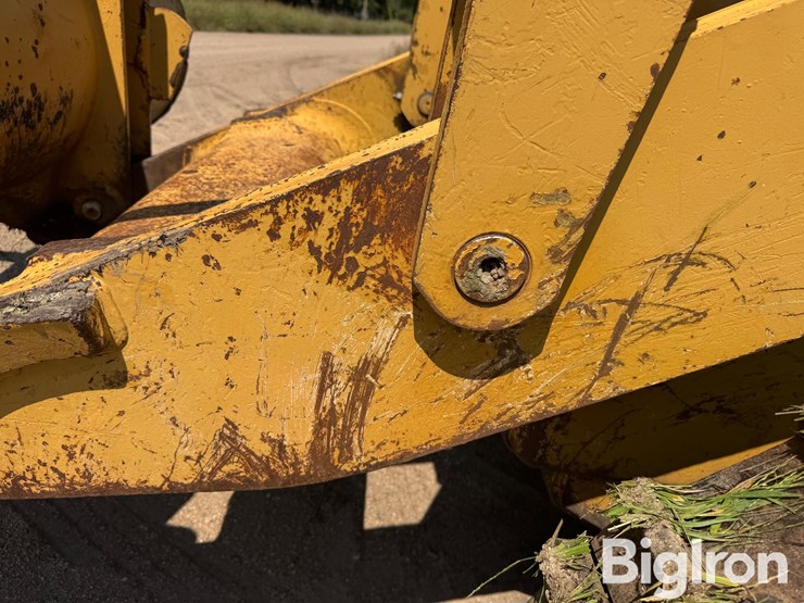 caterpillar-955l-image-11