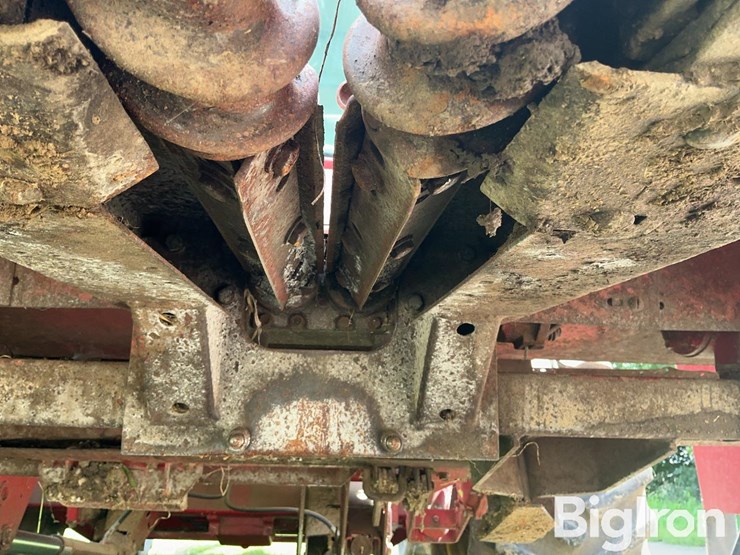 case-ih-1063-image-15