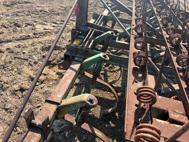 john-deere-1100-image-10
