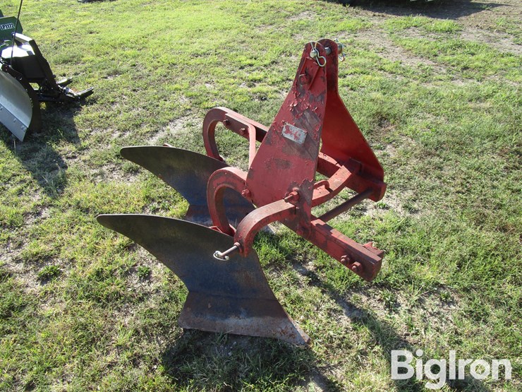 dearborn-10-158-image-3