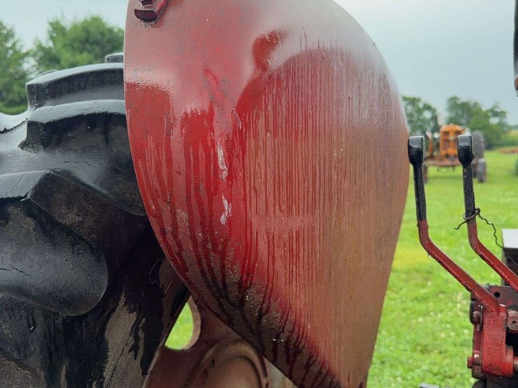 farmall-504-image-25