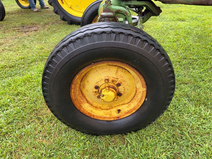john-deere-720-image-12