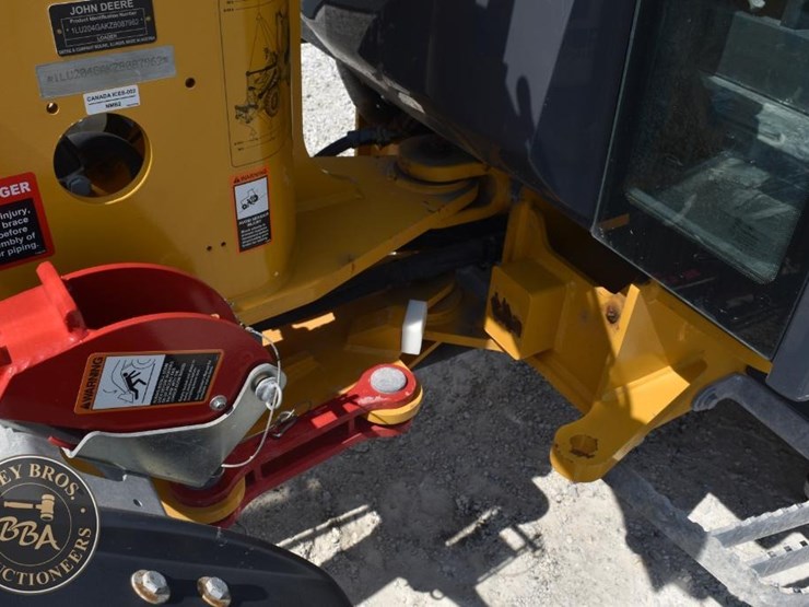 2024-deere-204-g-tier-image-27
