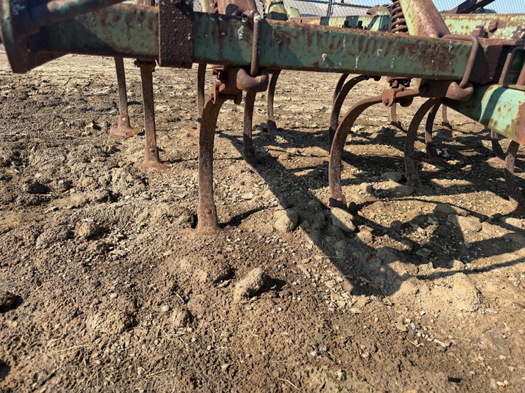john-deere-1100-image-18