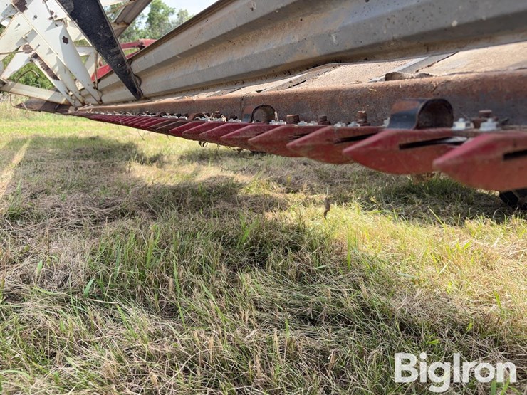 case-ih-ih4000-windrower/swather-image-16