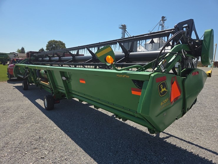 john-deere-635f-image-28
