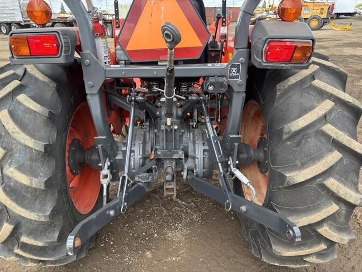 kubota-mx5100f-image-14