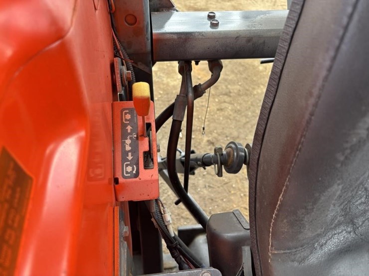 kubota-mx5100f-image-35