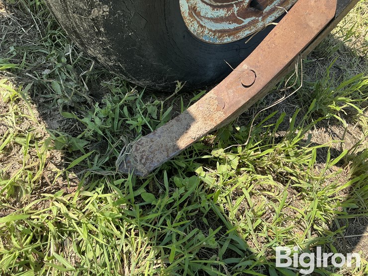 dmi-colter-champ-ii-chisel-plow-image-20