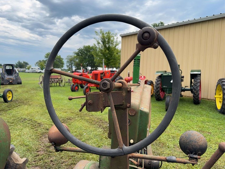 john-deere-b-image-36