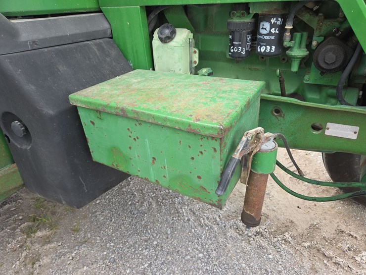 john-deere-7600-image-35